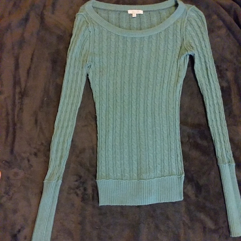 Mint/Teal deLia*s scoopneck sweater